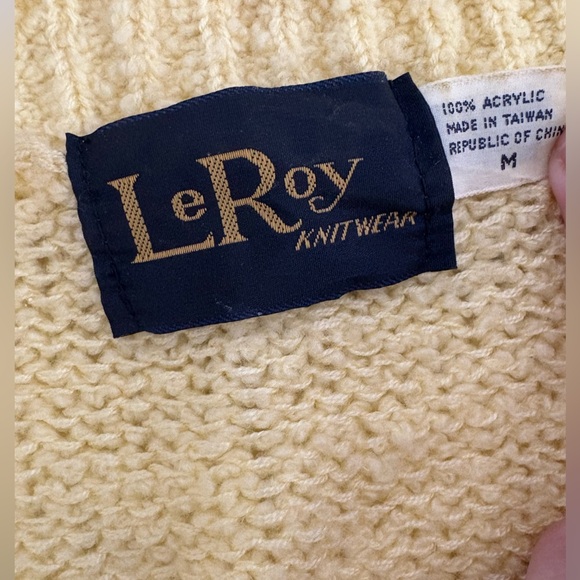 Vintage LeRoy Knitwear yellow cardigan size M - Picture 4 of 10